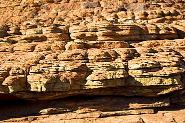 Sandstone domes in shape of beehives at King's Canyon, Red Centre, Australia