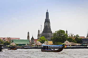 Wat Arum Temple by the Chao Phraya River, Bangkok, Thailand