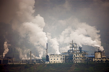 Pollution from cement factories along the Yangtze River, China