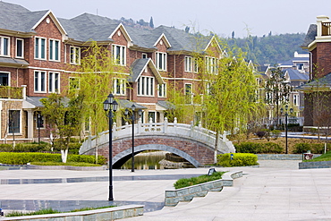 Western-style modern gated housing development in Yichang, China