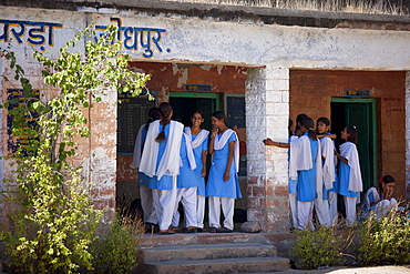 Indian Hindu schoolchildren at state school at Kaparda village in Rajasthan, Northern India