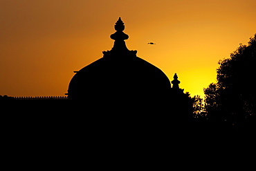 Gol Mahal Raj Angan annexe to The City Palace at sunset in Udaipur, Rajasthan, India