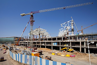 India's growing economy: construction site for new terminal and shopping complex at Chattrapati Shivaji International Airport Mumbai, India