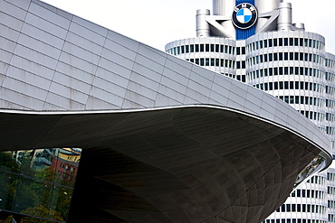 Modern architecture at the BMW Headquarters office blocks, showroom and customer collection centre in Munich, Bavaria, Germany