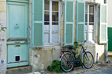 Cobbled stones traditional street scene at St Martin de Re,  Ile de Re, France