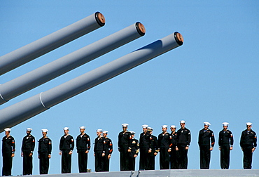 Australian warship and crew take part in Naval Review and maritime parade in Sydney Harbour for Australia's Bicentenary, 1988