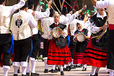 Dancing at traditional fiesta at Villaviciosa in Asturias, Northern Spain, Europe