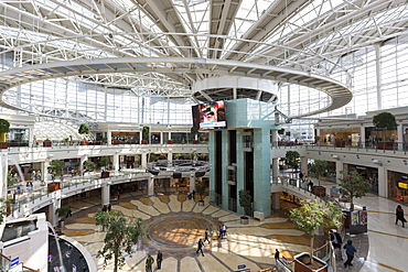 Luxury shops at Istinye Park shopping center mall in Levent financial business district of Istanbul, Turkey, Europe, Eurasia