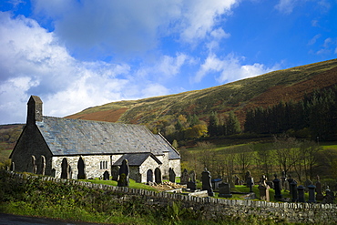 St. David's Old Parish Church and graveyard, Church of Wales, in parish of Blaenau Irfon in the Brecon Beacons, Powys, Wales, Unnited Kingdom, Europe