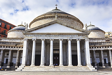 Basilica di San Francesco di Paola, in the cobbled square of Piazza del Plebiscito, City of Naples, Campania, Italy, Europe