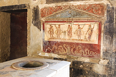 Stuccoed and frescoed lararium, Thermopolium of Vetutius Placidus, Pompeii, UNESCO World Heritage Site, Campania, Italy, Europe