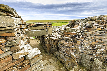 Broch of Gurness interior, Iron Age complex, prehistoric settlement, Eynhallow Sound, Orkney Islands, Scotland, United Kingdom, Europe