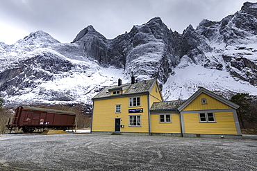 Trollveggen (Troll Wall), Rauma Railway station, Romsdalen Valley, mountains in winter, More Og Romsdal, Norway, Scandinavia, Europe