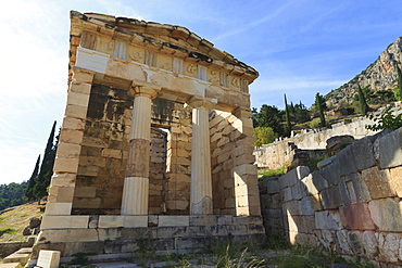 Treasury of the Athenians, Delphi, UNESCO World Heritage Site, Peloponnese, Greece, Europe