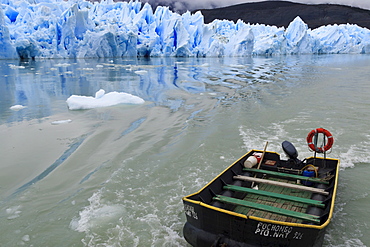 Grey Glacier and boat, Torres del Paine National Park, Patagonia, Chile, South America