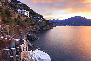 Sunrise, dawn on the Costiera Amalfitana (Amalfi Coast), view towards Maiori, UNESCO World Heritage Site, Campania, Italy, Europe