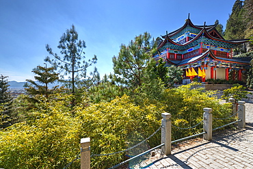 Temple and vegetation in Lijiang, part of the Mufu Wood Mansion complex, Lijiang, Yunnan, China, Asia 