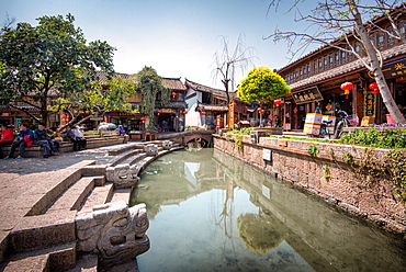 Creek at Square Market in Lijiang, Yunnan, China, Asia 