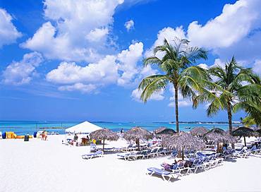 Cable Beach, Nassau, Bahama