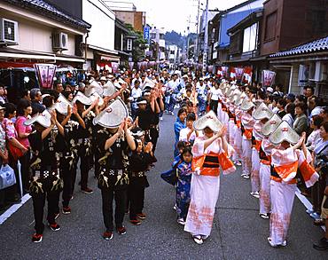 Owarakazenobon, Toyama, Japan