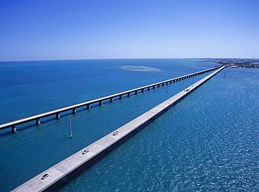 Seven mile Bridge, America