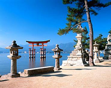 Itsukushima-jinja, Hiroshima Prefecture, Japan