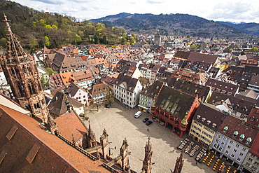 View from the Cathedral to the Cathedral Square, Elevated view