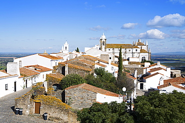 The medieval town of Monsaraz, Alentejo, Portugal, Europe