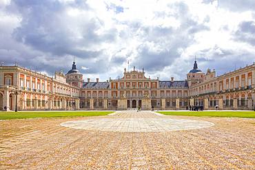 Front view of the Royal Palace (Palacio Real), Aranjuez, Community of Madrid, Spain, Europe