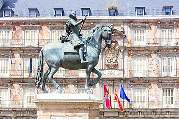 King Philip III statue, Plaza Mayor, Madrid, Spain, Europe