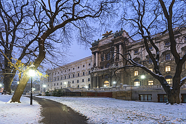 Hofburg palace surrounded by gardens covered with snow, Burggarten, Vienna, Austria, Europe