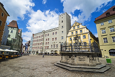 Goldenes Kreuz patricia castle on Haidplatz, Regensburg, UNESCO World Heritage Site, Bavaria, Germany, Europe