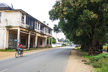 Old colonial house in Grand Bassam, UNESCO World Heritage Site, Ivory Coast, West Africa, Africa