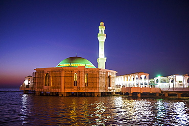 Night shot of the floating mosque, Jeddah, Saudi Arabia, Middle East