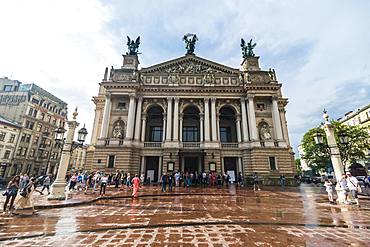 Lviv National Academic Opera and Ballet Theatre, Lviv, UNESCO World Heritage Site, Ukraine, Europe