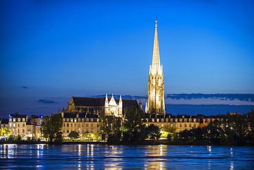 Basilica Sain-Michel on the Garonne River, Bordeaux, Aquitaine, France, Europe