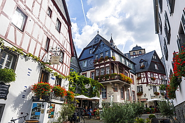 The old town of Beilstein on the Moselle River, Rhineland-Palatinate, Germany, Europe