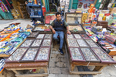 Jewellery seller in Mutanabbi street, Baghdad, Iraq, Middle East