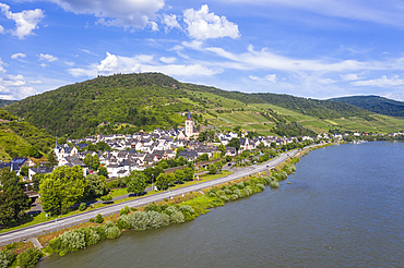 The Rhine River at Lorch, UNESCO World Heritage Site, Middle Rhine valley, Hesse, Germany, Europe