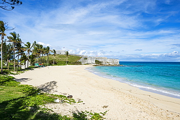 Fort St. Catherine and the white sand beach, Unesco World Heritage Site, the historic Town of St George, Bermuda, North America