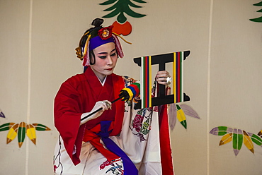 Traditional dressed dancer, Shuri Castle, UNESCO World Heritage Site, Naha, Okinawa, Japan, Asia