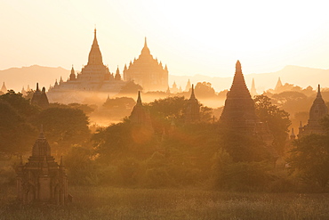 Bagan, Myanmar (Burma), Southeast Asia