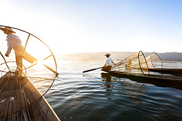 Traditional fisherman on Inle lake, Shan State, Myanmar (Burma), Asia