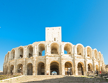 Arles Amphitheatre, UNESCO World Heritage Site, Arles, Bouches du Rhone, Provence, Provence-Alpes-Cote d'Azur, France, Europe