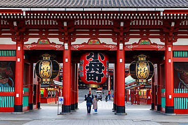 Sensoji Temple in Cherry blossom season, Tokyo, Japan, Asia