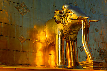 Buddhist temple in Chiang Mai, Thailand, Southeast Asia, Asia