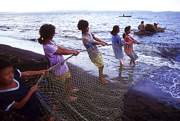 Philippines drawing in fishing at panarayon village legaspi