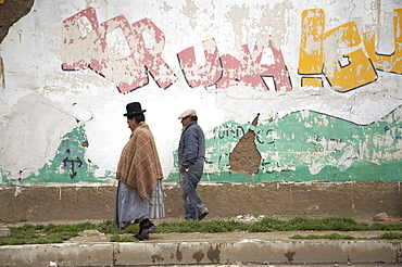 Bolivia. Aymara man and woman of el alto