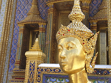 Thailand statue and architectural details, royal palace, bangkok