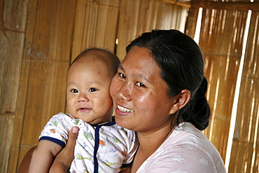 Thailand mother & baby, chiang dao village, near chiang mai